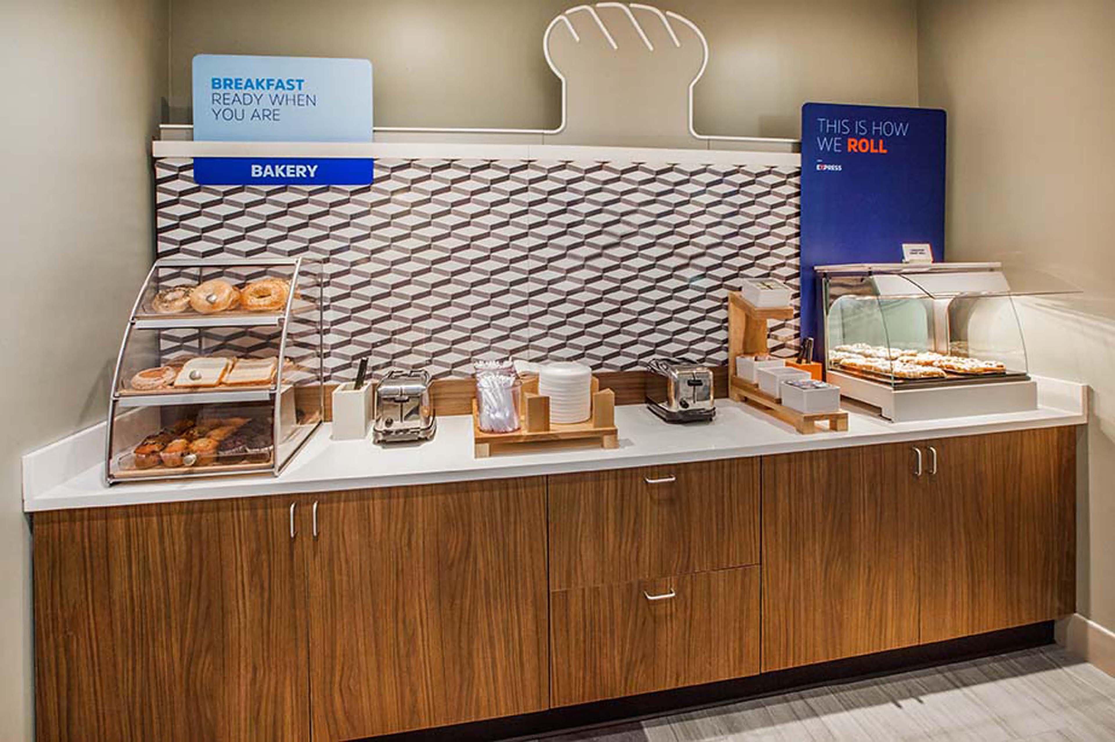Holiday Inn Express Hotel & Suites Minneapolis-Golden Valley By Ihg St. Louis Park Dış mekan fotoğraf