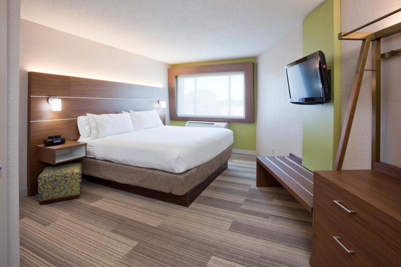 Holiday Inn Express Hotel & Suites Minneapolis-Golden Valley By Ihg St. Louis Park Dış mekan fotoğraf